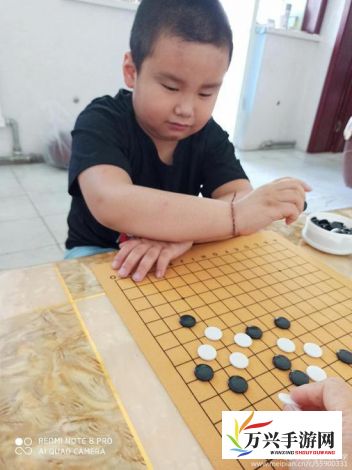 《全民五子棋电视版》开播，以娱乐竞技展现中华传统棋艺魅力